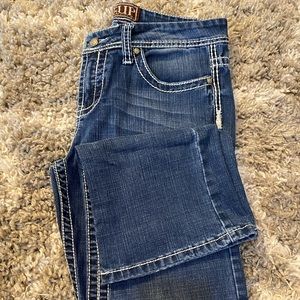 Cowgirl Up brand jeans, size 31/39. Great condition, slim boot